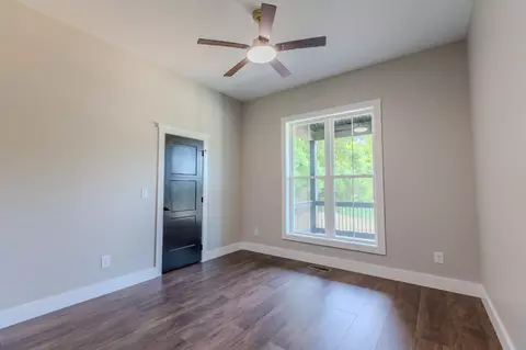 Bedroom - 1236 Lowery Rd, Walling, TN 38587 photo 2 of 3