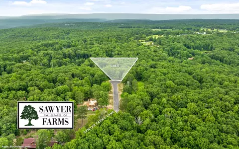 1805 Sawyer Farms Ln, Signal Mountain, TN 37377