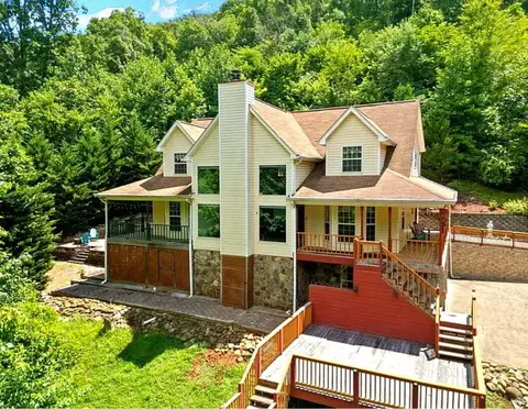 9369 Hopi Trl, Ooltewah, TN 37363