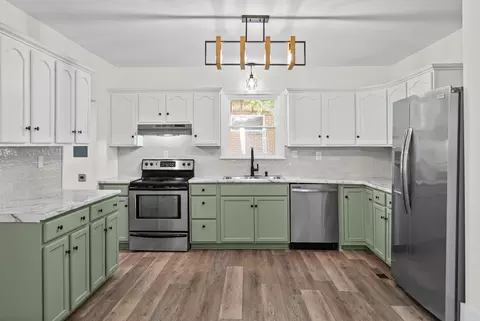 Kitchen - 363 Third St, Guthrie, KY 42234 photo 1 of 2