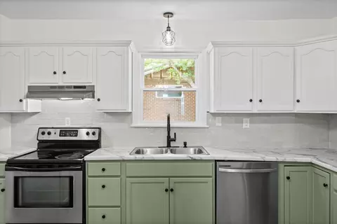 Kitchen - 363 Third St, Guthrie, KY 42234 photo 2 of 2