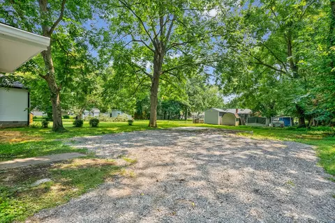 Exterior - 363 Third St, Guthrie, KY 42234 photo 6 of 12