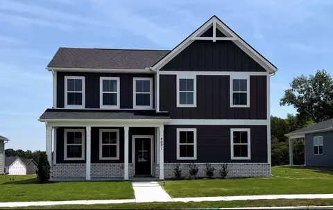 4021 Red Hawk Rd, Columbia, TN 38401