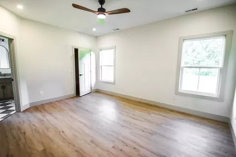 Bedroom - 1843 Three Island Rd, Walling, TN 38587 photo 1 of 3