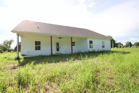 Exterior - 1843 Three Island Rd, Walling, TN 38587 photo 7 of 7