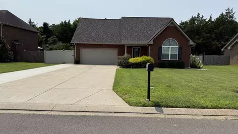 2409 Auldridge Dr, Christiana, TN 37037