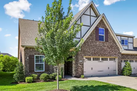 1559 Cedarbrooke Ln, Lebanon, TN 37090