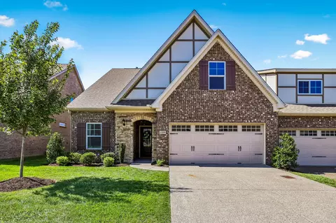 1559 Cedarbrooke Ln, Lebanon, TN 37090