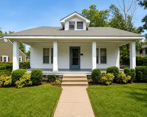 304 Morgan Ave S, Fayetteville, TN 37334
