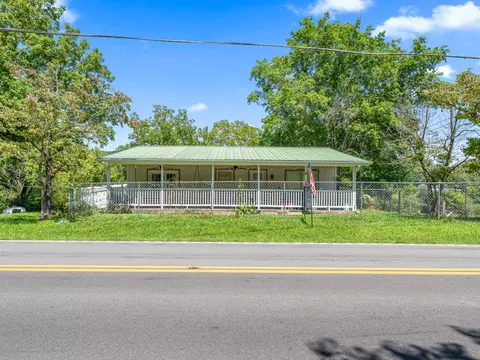 283 Gum St, Tracy City, TN 37387