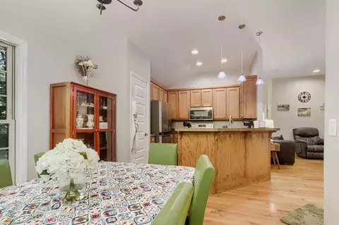 Dining - 60 Lightning Bug Ln, Sewanee, TN 37375 photo 2 of 2