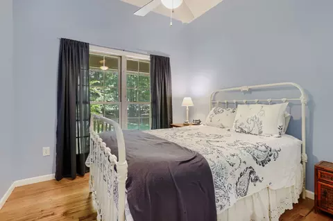 Bedroom - 60 Lightning Bug Ln, Sewanee, TN 37375 photo 5 of 6