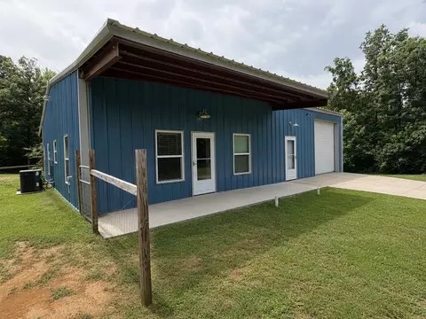 Exterior - 175 Duck Rd, Sugar Tree, TN 38380 photo 2 of 9