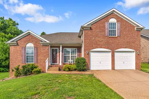 214 Cobblestone Lndg, Mount Juliet, TN 37122