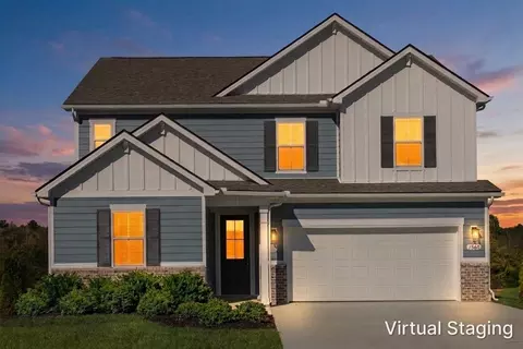 1560 Oak Springs Dr, Columbia, TN 38401
