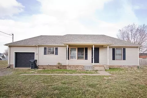 927 Arrow Cir, Oak Grove, KY 42262