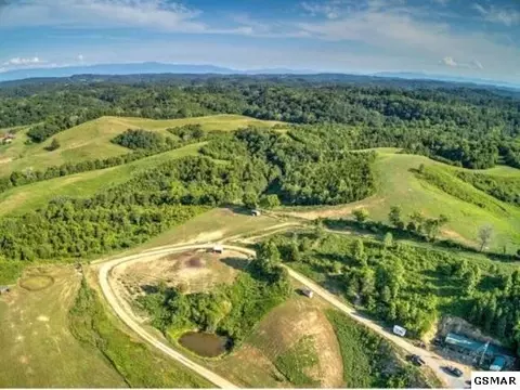 3039 Roaring Fork Rd, Greeneville, TN 37745 photo 32