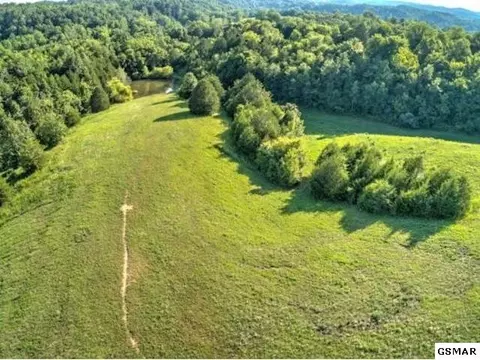 3039 Roaring Fork Rd, Greeneville, TN 37745 photo 34