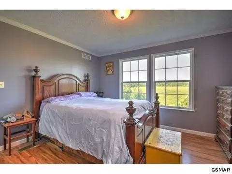 3039 Roaring Fork Rd, Greeneville, TN 37745 photo 11