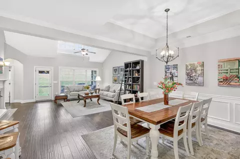 179 Village Cir, Lebanon, TN 37087