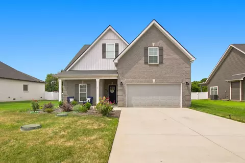 3306 Bootknife Dr, Bell Buckle, TN 37020