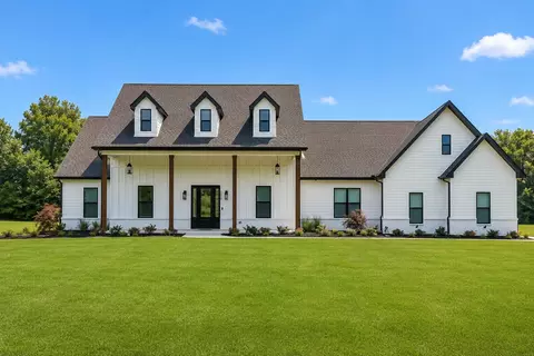 102 Silver Dollar St, Lascassas, TN 37085