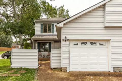 101 Maple Way N, Hendersonville, TN 37075
