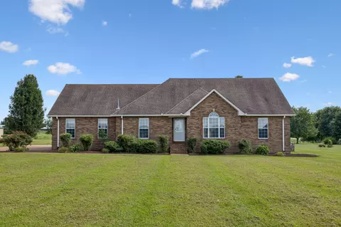 7437 Pinson Ln, White House, TN 37188