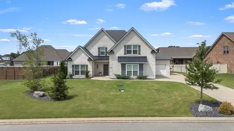 1707 Day Flower Dr, Murfreesboro, TN 37130