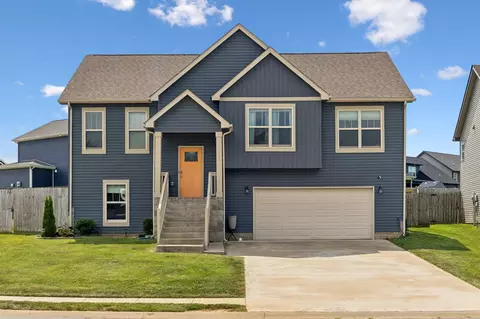 243 Stone Bluff Way, Clarksville, TN 37040