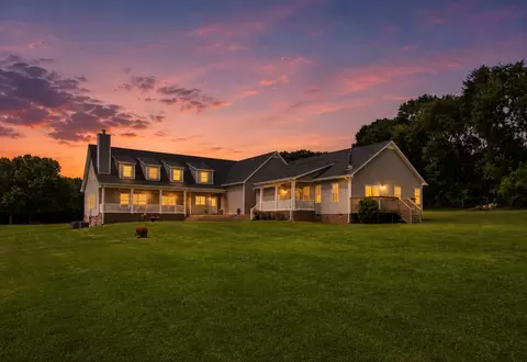 3816 Petty Ln, Columbia, TN 38401