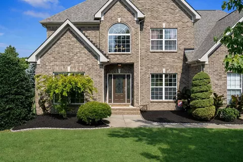 Exterior - 417 Eclipse Dr, Murfreesboro, TN 37129 photo 5 of 14