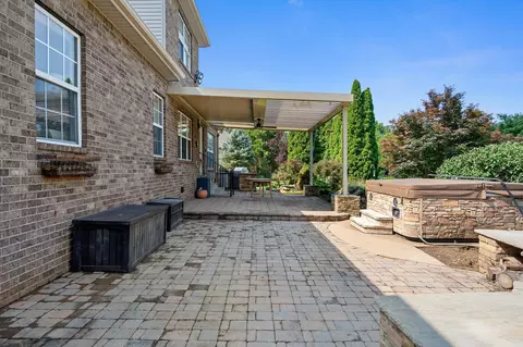 Exterior - 417 Eclipse Dr, Murfreesboro, TN 37129 photo 6 of 14