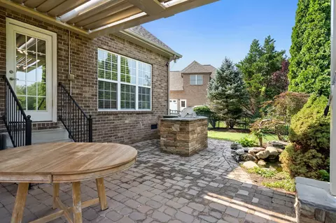 Exterior - 417 Eclipse Dr, Murfreesboro, TN 37129 photo 9 of 14