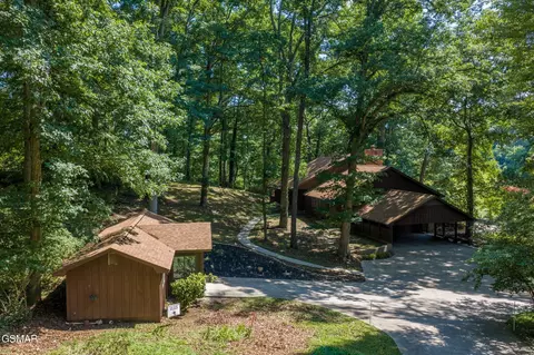 1435 Collins Rd, New Market, TN 37820
