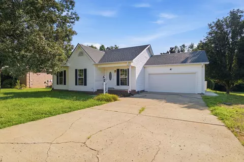 234 Putter Point Dr, Gallatin, TN 37066