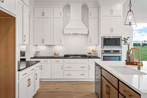 Kitchen - 5128 Rambler Loop, Franklin, TN 37064 photo 3 of 6