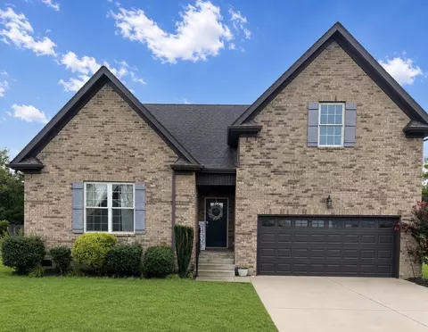 206 Hart Ln, Lebanon, TN 37087