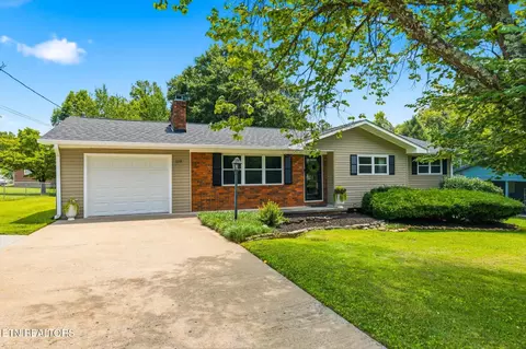 1211 Tellico Ave, Athens, TN 37303