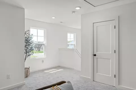 Entry Way - 222 Reece Rd, Baxter, TN 38544 photo 3 of 4