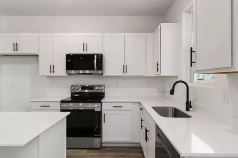 Kitchen - 217 Reece Rd, Baxter, TN 38544 photo 1 of 6