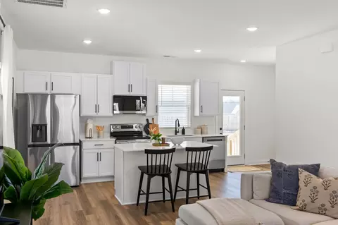 Kitchen - 218 Reece Rd, Baxter, TN 38544 photo 2 of 2