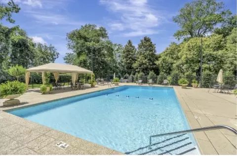 4215 Harding Pike #503, Nashville, TN 37205