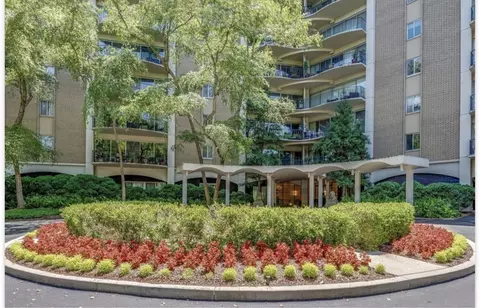 4215 Harding Pike #503, Nashville, TN 37205