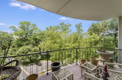 4215 Harding Pike #503, Nashville, TN 37205