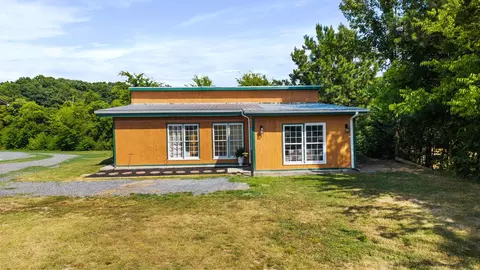 257 New Hope Road Se Rd SE, Cleveland, TN 37323