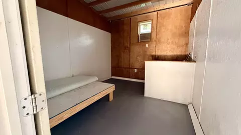 Bedroom - 309 Charley Davis Rd, Goodspring, TN 38460 photo 1 of 7