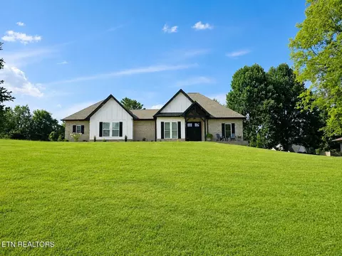 2531 Red Wing Way, Maryville, TN 37801