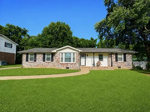 107 Gayle Dr, Old Hickory, TN 37138