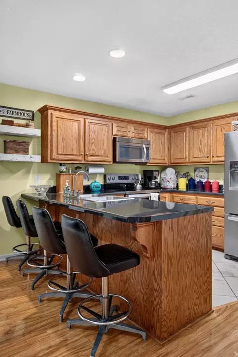 Kitchen - 130 Bell Rd, Morrison, TN 37357 photo 2 of 5